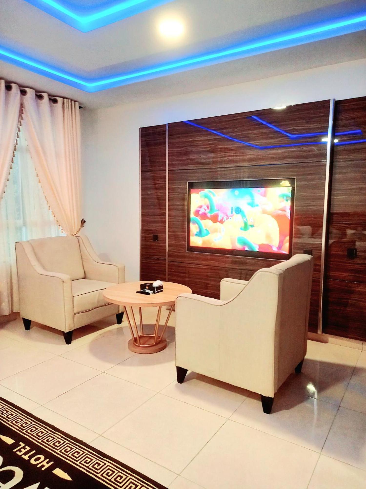 Aveon Hotel อาบูจา ภายนอก รูปภาพ