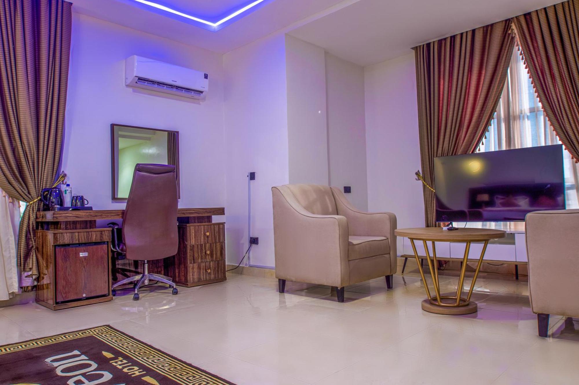 Aveon Hotel อาบูจา ภายนอก รูปภาพ