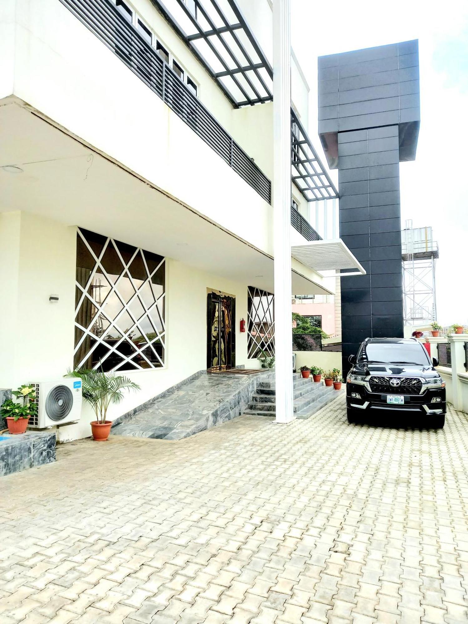 Aveon Hotel อาบูจา ภายนอก รูปภาพ
